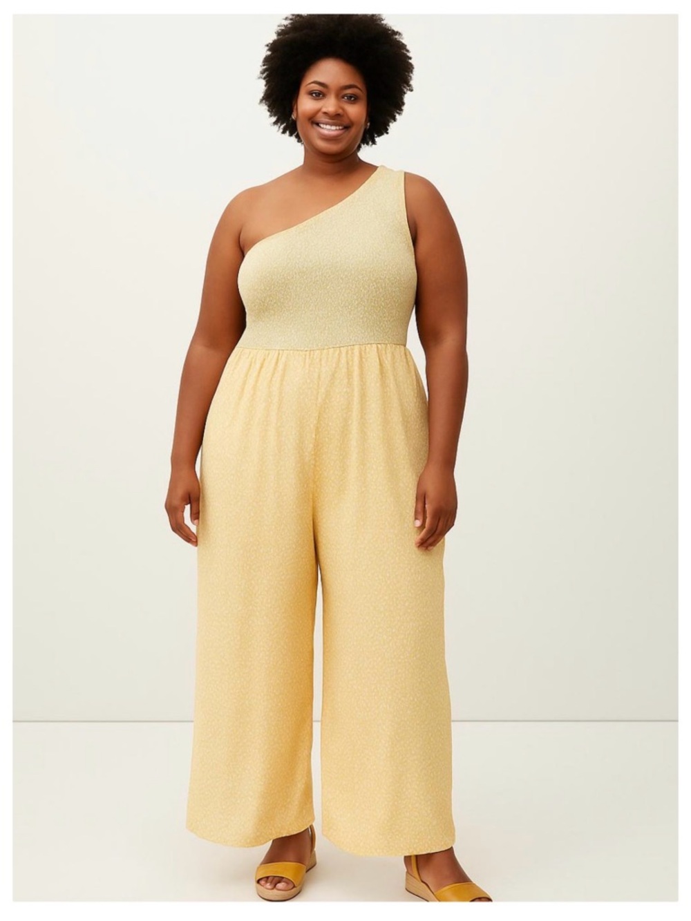 American Eagle XL One-Shoulder Jumpsuit Light Yellow White Flowers W/ Pockets